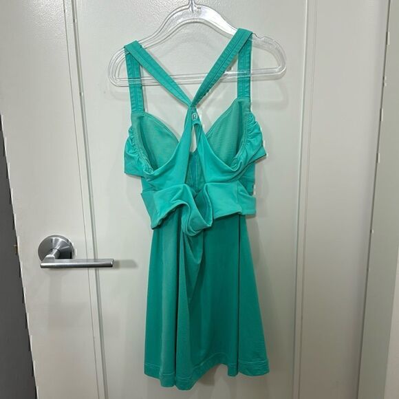 Lululemon Turquoise Wrap it Up Tank Top Size 4 - Picture 6 of 11